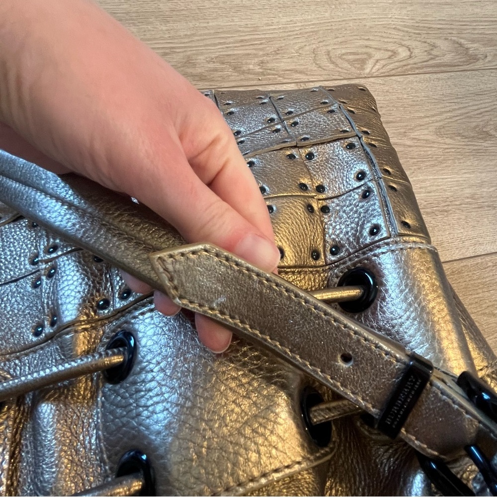 Burberry Prorsum Large Calfskin Gold Studded Warrior Bag Leather Metallic - Picture 15 of 16